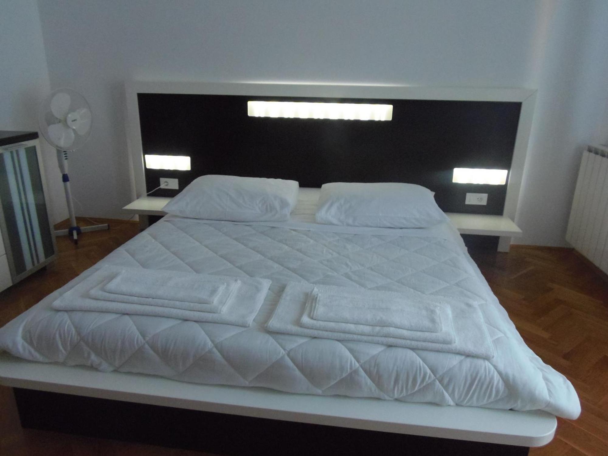 Apartments Palma Шибеник Екстер'єр фото
